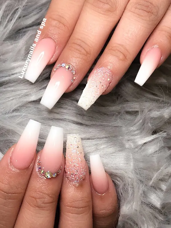 Luxury Nails & Spa — Nail salon in Homewood